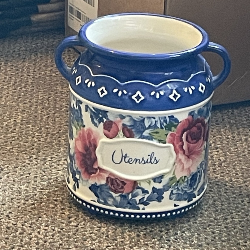 The Pioneer Woman Heritage Floral Utensil Holder Stoneware Crock Kitchen Tools